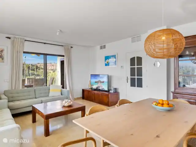 Experiencia de playa en la Costa del Sol en España, Costa del Sol, Manilva - apartamento sala de estar