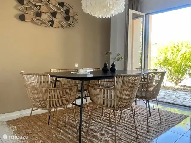 Villa Livada - Corfú  en Grecia, Corfú, Giannades - casa paredada Comedor