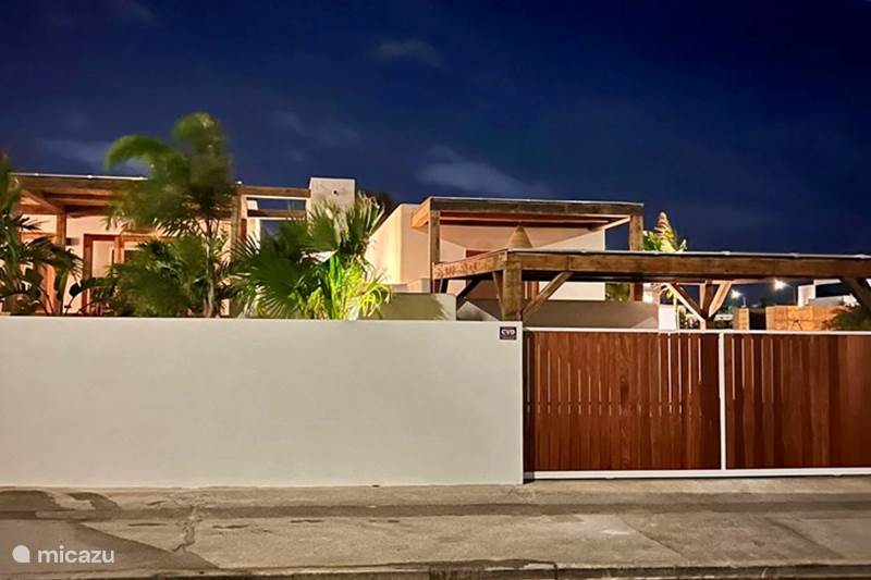Vacation rental Curaçao, Banda Ariba (East), Vista Royal Villa VILLA BAN KAS