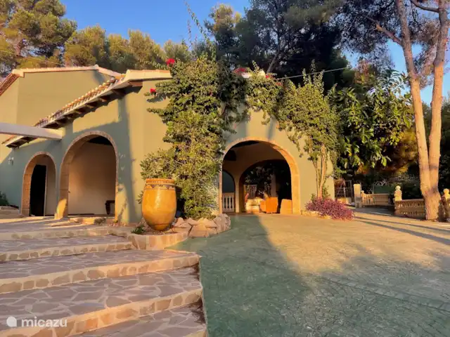 La Posada Paraíso | Casita Oliva 1 en España, Costa Blanca, Jávea - apartamento el frente de la casa