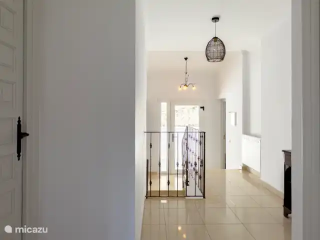 Villa El Escondrijo | Espagne, Costa Blanca, Moraira - villa Hall du niveau supérieur avec accès à 3 chambres