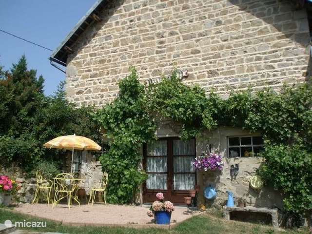 Maison de Vacances France, Puy-de-Dôme, Châteauneuf-les-Bains - gîte / cottage La Trouvaille