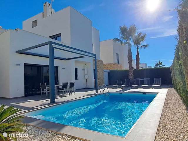 Maison de Vacances Espagne, Costa Blanca, Formentera del Segura - villa Villa avec piscine, jardin et parking