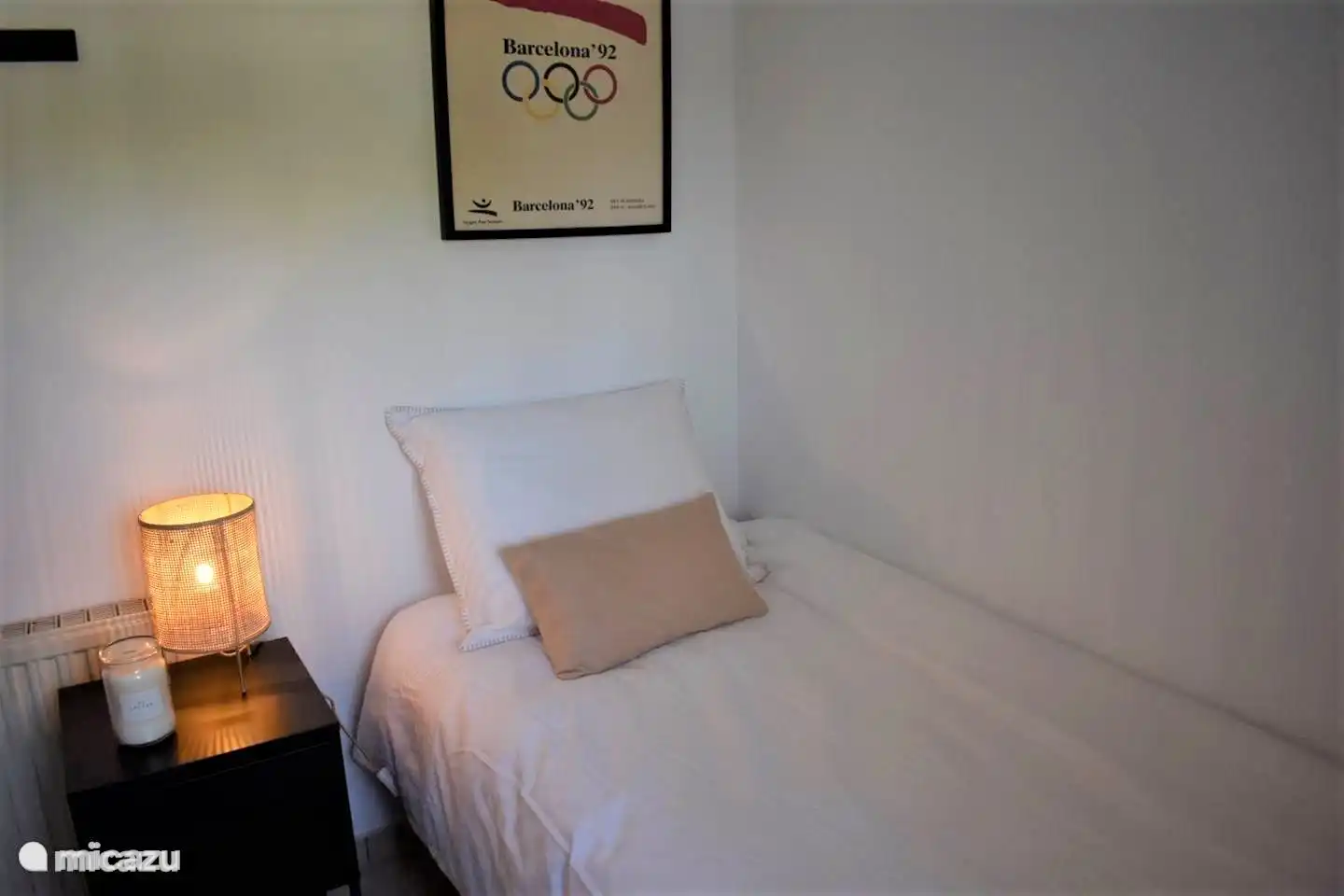 Schlafzimmer 3 mit 1 Bett 90 x 200 mit Klimaanlage