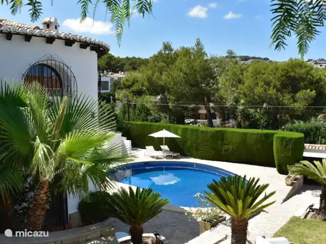 Villa Ayala avec piscine privée | Espagne, Costa Blanca, Moraira - villa Vue de la Naya sur la piscine et le jardin