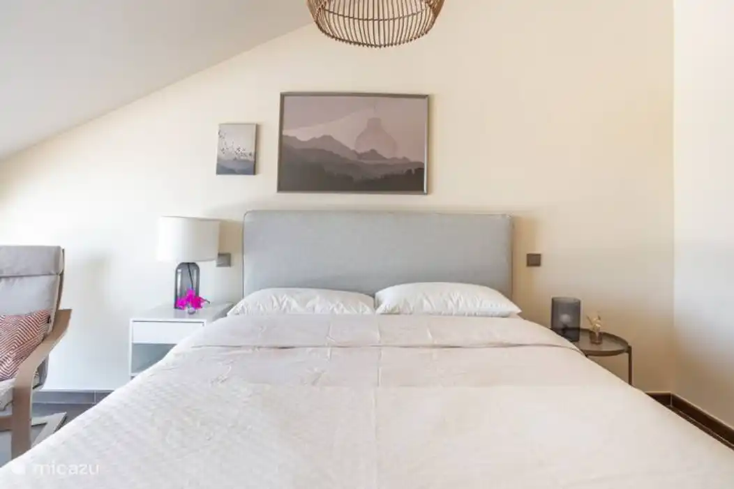 La chambre principale.