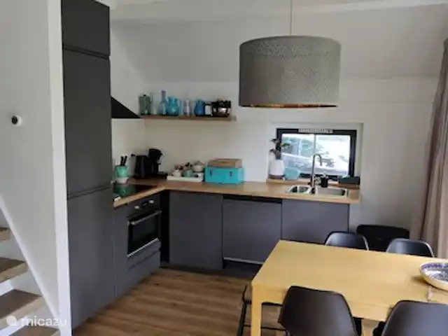 Veluwse Hoeve à Lunteren | Pays-Bas, Gueldre, Lunteren - ferme La cuisine avec table à manger