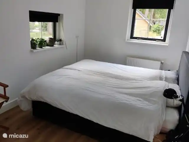 Veluwse Hoeve à Lunteren | Pays-Bas, Gueldre, Lunteren - ferme Chambre 1; La chambre double avec sommier à ressorts