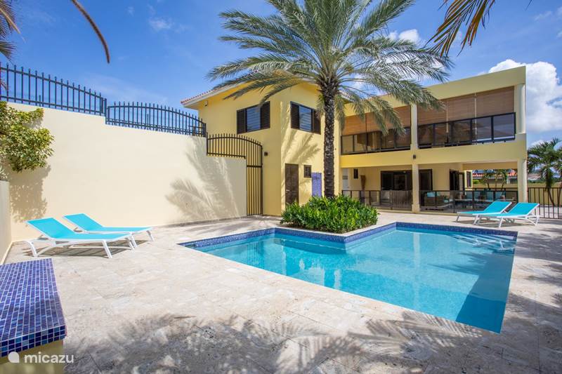 Vacation rental Curaçao, Banda Ariba (East), Brakkeput Abou Apartment Kas Drumi Dushi