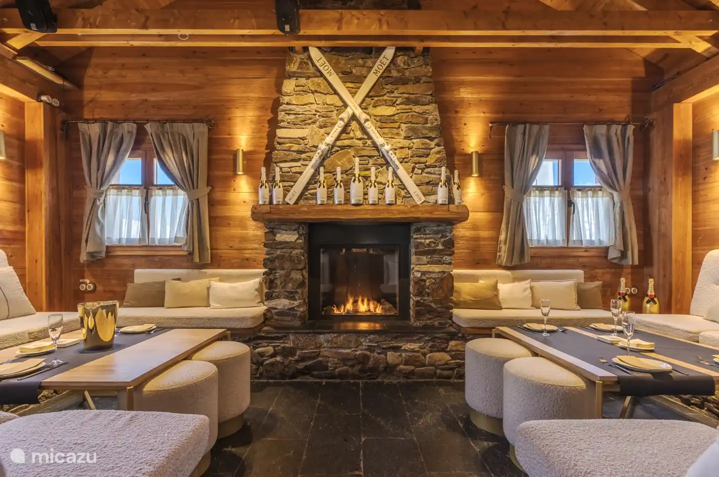 interieur van winterlounge Moët & Chandon