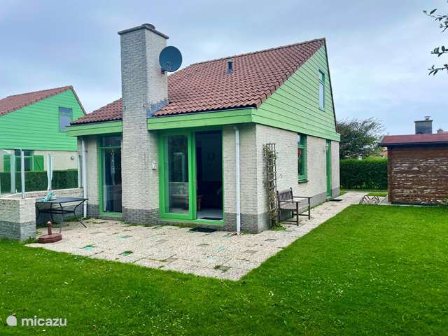 Holiday home in Netherlands, North Holland, Julianadorp at Sea - bungalow Albatross 225