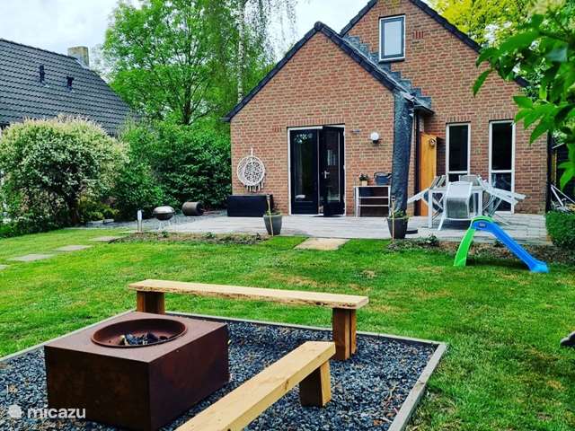 Maison de Vacances Pays-Bas, Gueldre, Deest - maison de vacances HUYS233 7p-avec cheminée/forêt de jeu