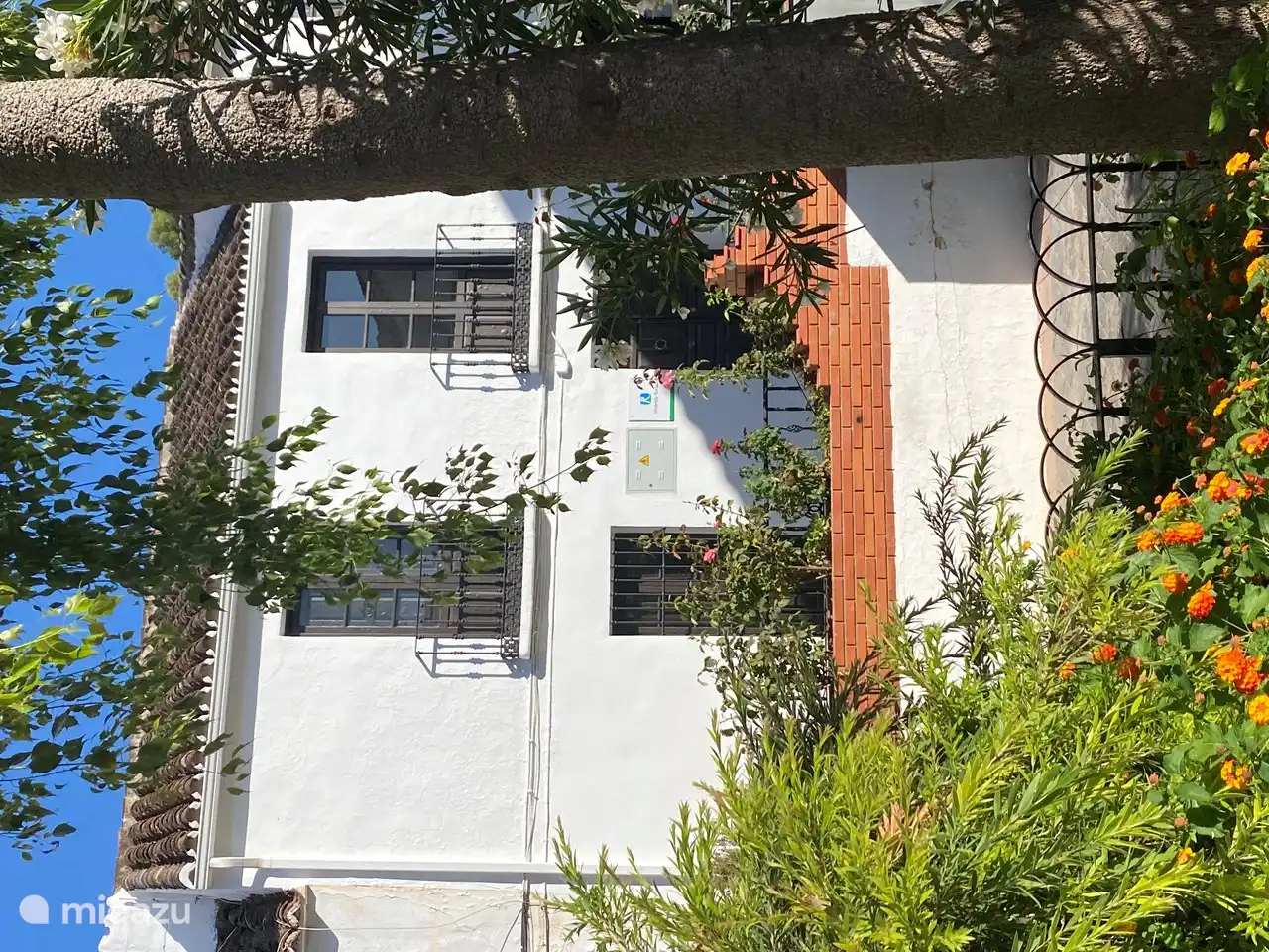 Fassade der Casa Alberto