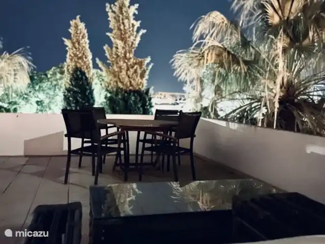 Appartement Apéritif | Portugal, Algarve, Tavira - appartement Terrasse le soir avec salon de jardin