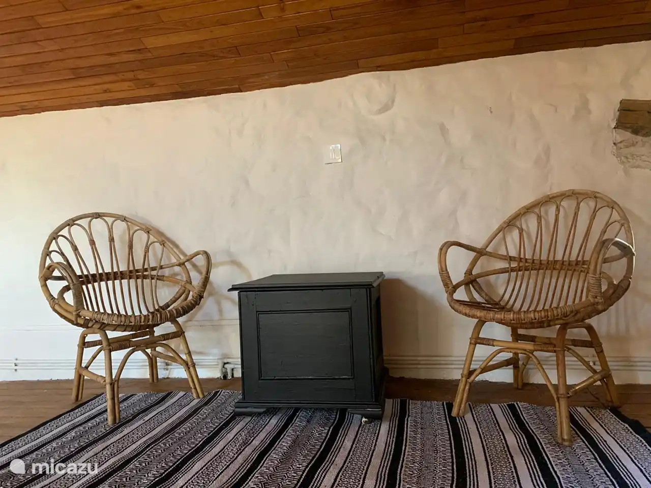 Spot dans le dortoir