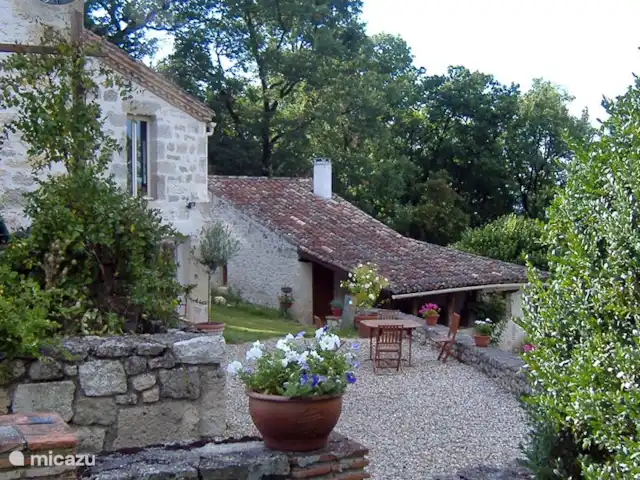 Domaine Larroque huren in Frankrijk, Lot-et-Garonne, Lacepede - vakantiehuis Gite en zijkant woning