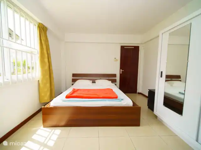 appartement huren in Suriname, Paramaribo, Paramaribo – Mon Plaisir Appartementen Slaapkamer 1