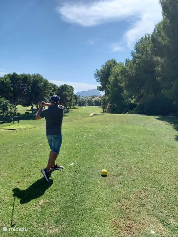 De plus, de nombreux emplois à moins de 20 km de l'appartement.