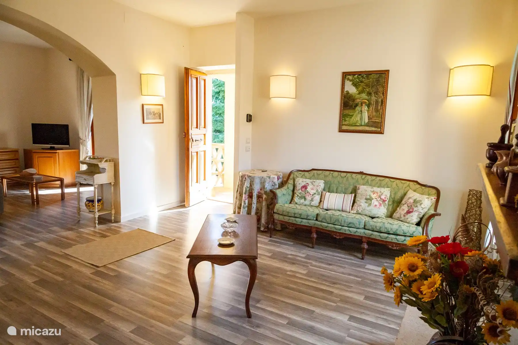 doorkijk ruime woongedeelte