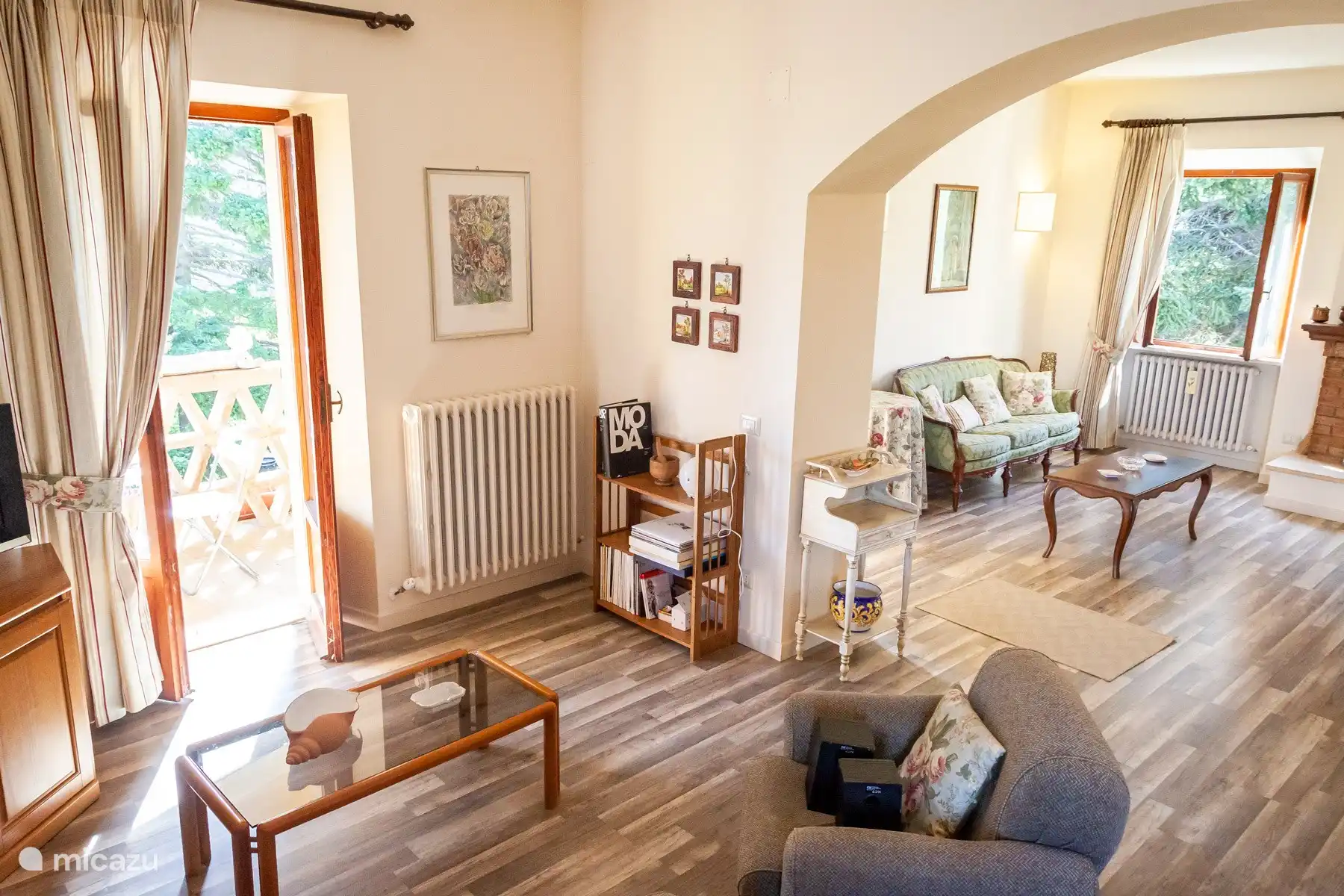 doorkijk ruime woongedeelte