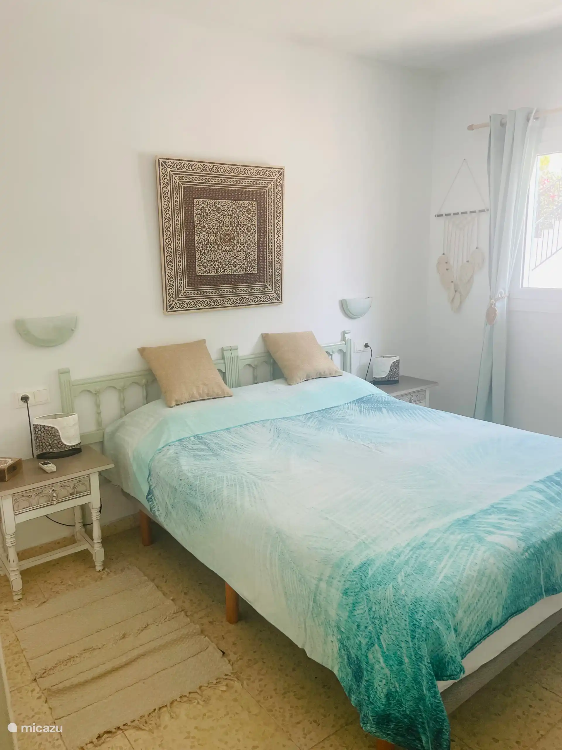 Bedroom 2 with double bed, 160x200