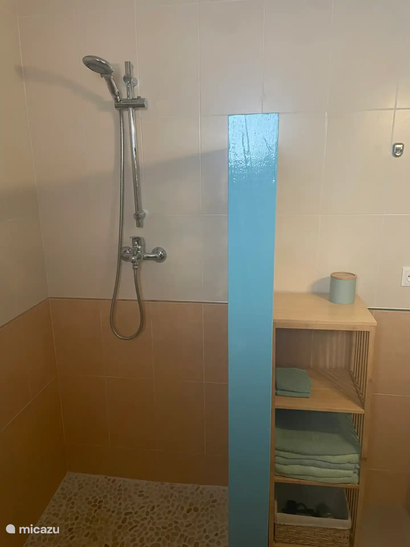 Bathroom with shower, toilet and sink