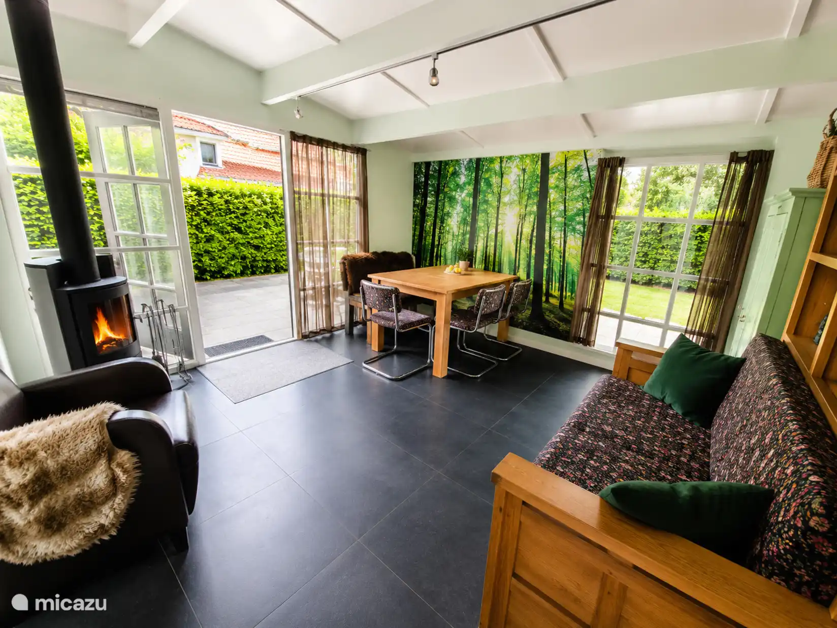 woonkamer / eetkamer