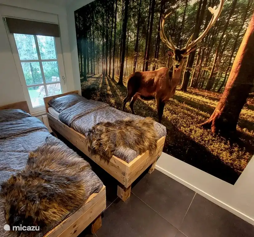 gemütliches Schlafzimmer mit 2 Einzelbetten 