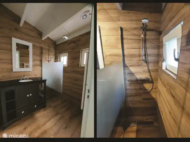 casa vacacional en Países Bajos, Güeldres, Ermelo – Villa Mar veluwe baño con ducha a ras de suelo