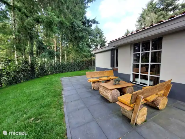 casa vacacional en Países Bajos, Güeldres, Ermelo – Villa Mar veluwe asiento en el jardin