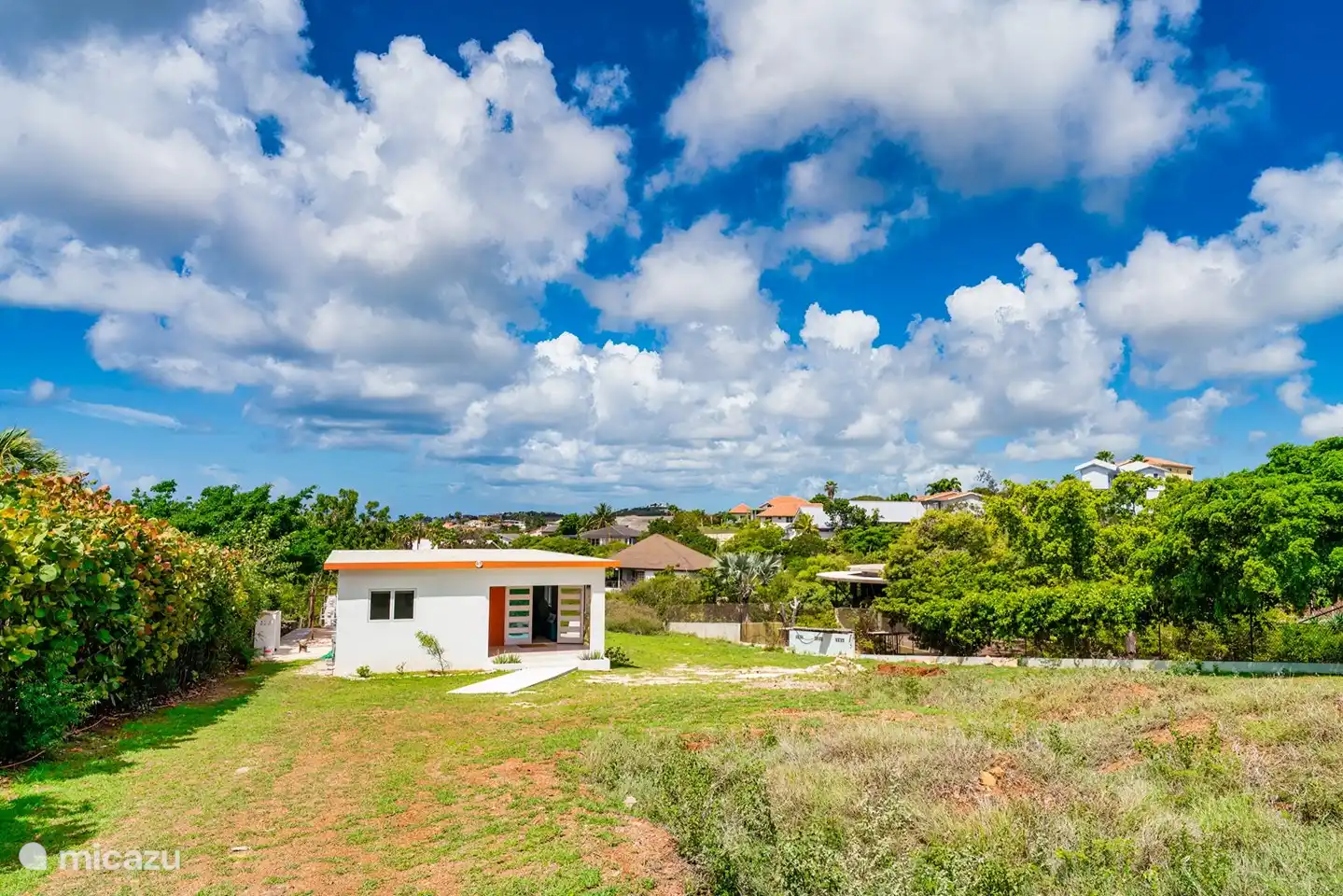 View plot and view apartment.