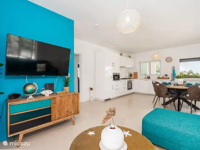apartamento en Curazao, Banda Arriba (este), Cas Grandi – Apartamento de vacaciones Coral Cactus Televisor de 55 pulgadas con Netflix y Disney+.