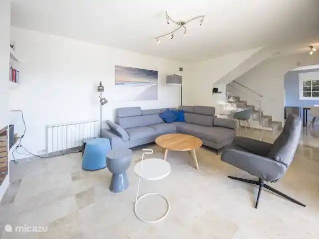 Esta Rana huren in Spanje, Costa Brava, Santa Cristina d'Aro - villa de woonkamer met airco en direct entree naar terras