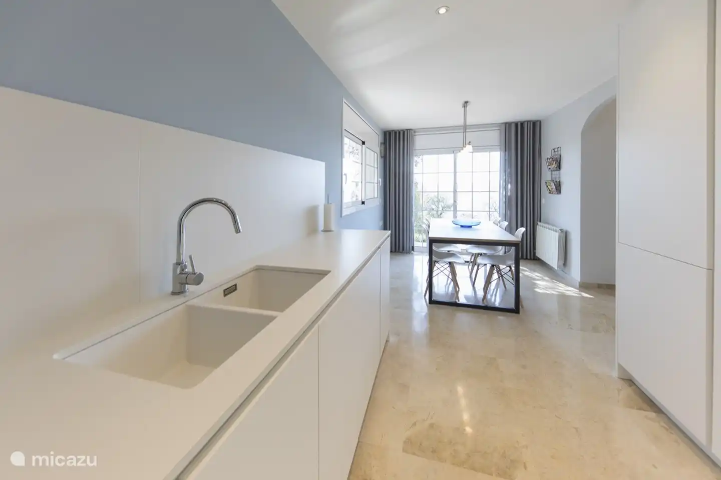 spacious kitchen fully equipped