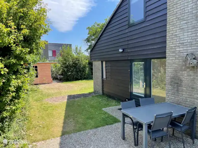 Kaap Zilt Texel | Pays-Bas, Texel, De Cocksdorp - maison de vacances patio Est et cabane en rondins avec vélos, etc.