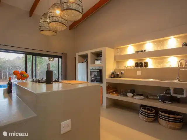 Location de Vacances Afrique du Sud, Mpumalanga, Marloth Park, maison de vacances - La course du guépard cuisine avec machine Nespresso