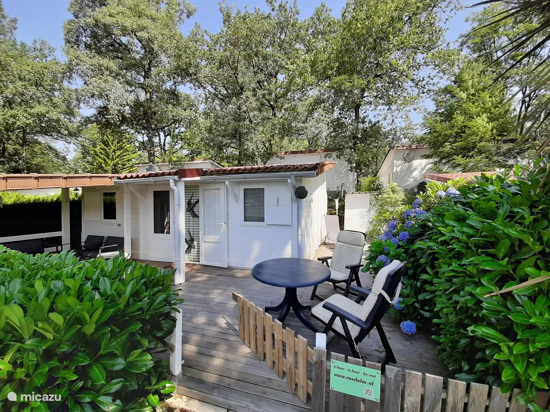 chalet, Champs-Romain, Dordo&#241;a, Francia - Vue Du Lac