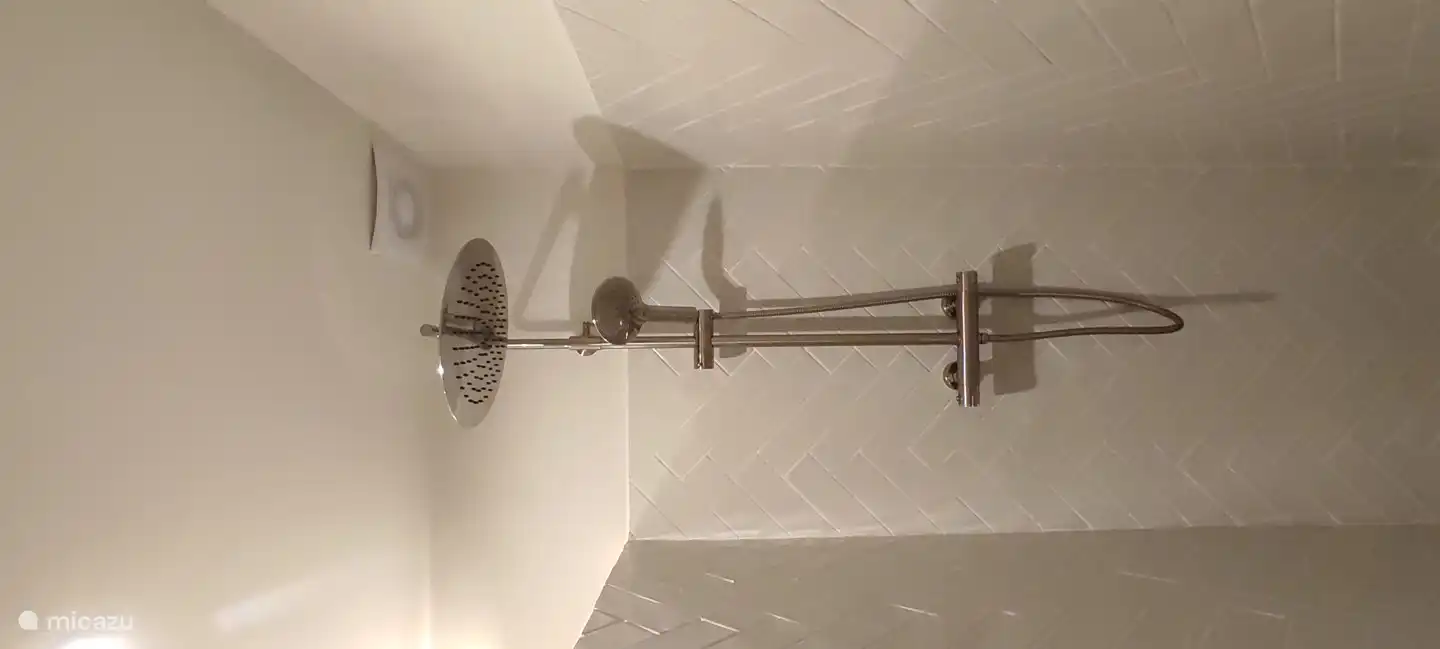 Badezimmer im Erdgeschoss