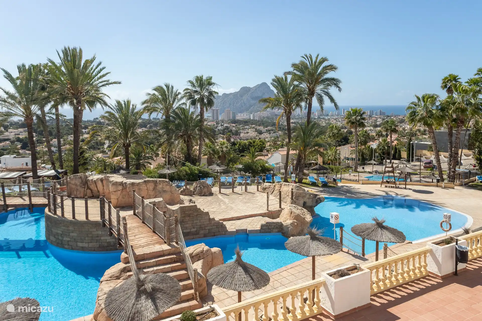 Beautiful gardens in the park surrounded by 6 swimming pools