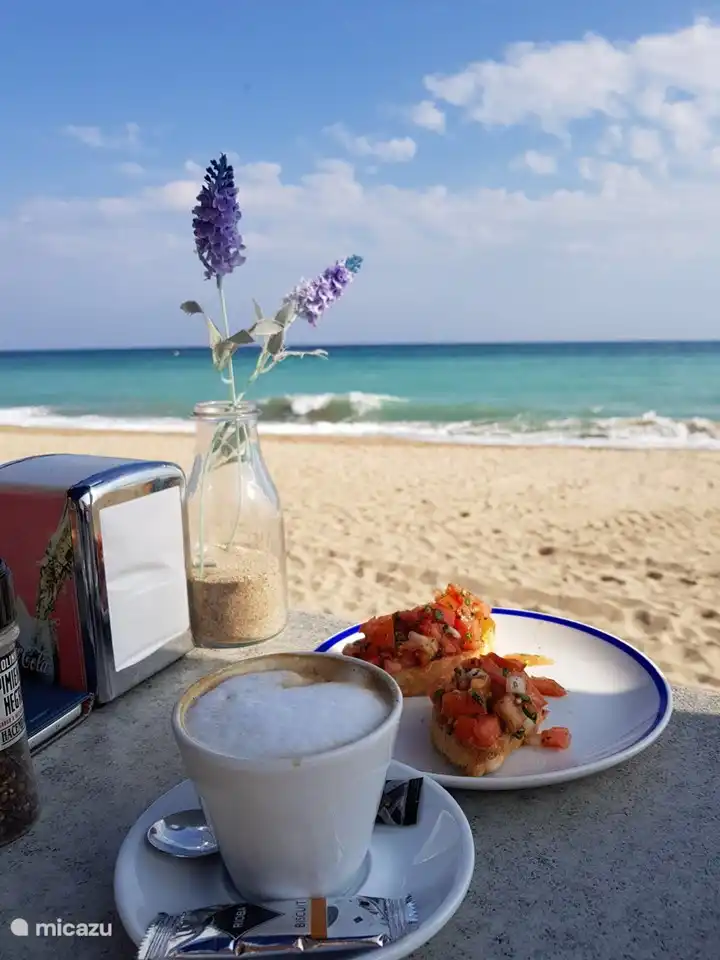 Playa cercana, buenos restaurantes