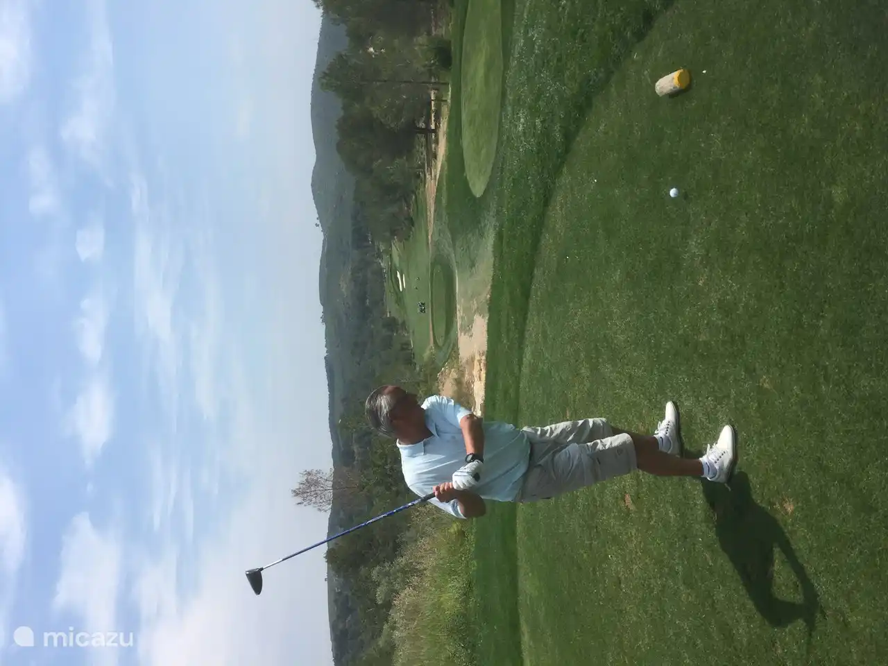 Dorada Golf , El Catlar a 25 kilómetros