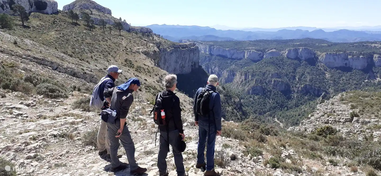 Hermosas caminatas en el interior.