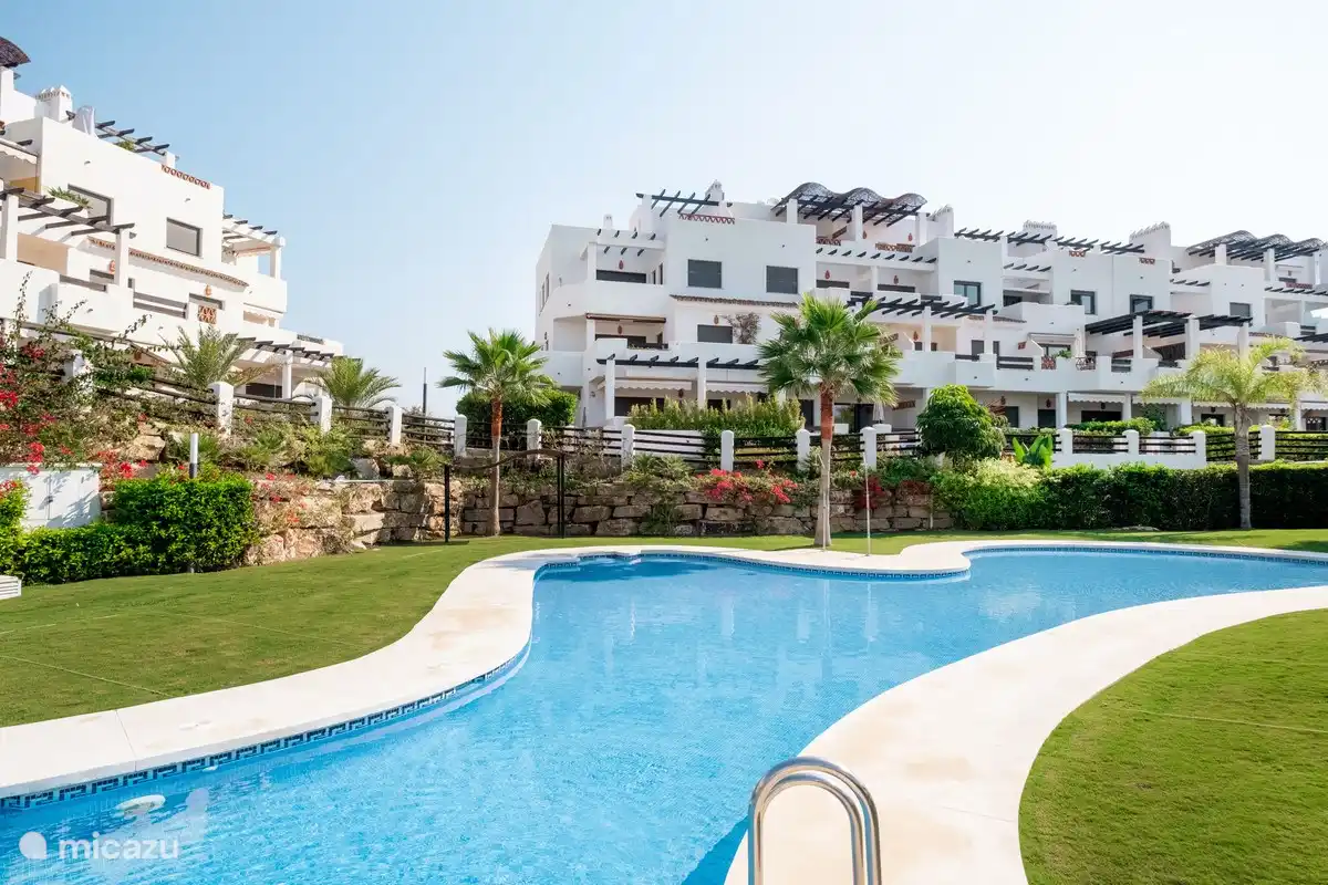 Deportes de montaña, España, Costa del Sol, Estepona, apartamento ¡Penthouse Con Jacuzzi Y Vista Al Mar!
