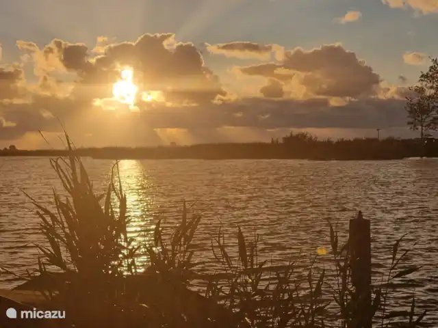 Location de Vacances Pays-Bas, Frise, Gaastmeer, bungalow - Friesland maison de vacances Rietmeer Les vues dans les environs immédiats sont magnifiques en Frise.