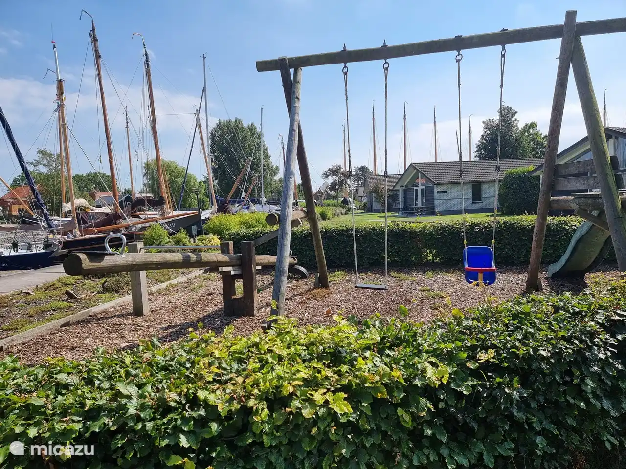 Kinderspielplatz im Park.