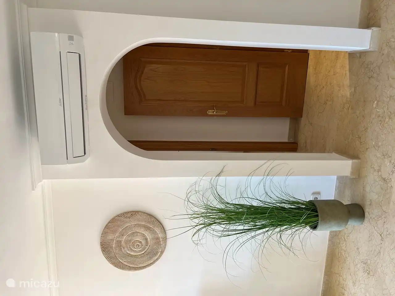 l'appartement est équipé de la climatisation