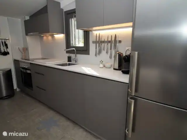 Gîte sur domaine Côte de Barcelone | Espagne, Barcelone, Sant Andreu de Llavaneres  - finca Cuisine ouverte Casita