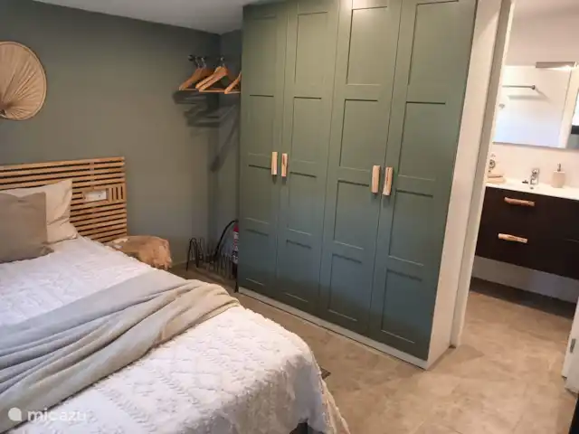 Gîte sur domaine Côte de Barcelone | Espagne, Barcelone, Sant Andreu de Llavaneres  - finca Vue d’ensemble de la chambre à coucher