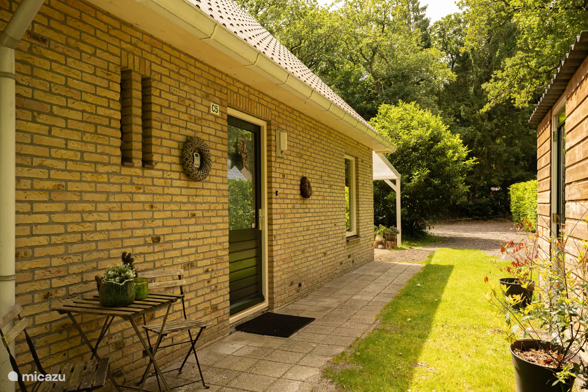 Durch den Schlüsselsafe können Sie sich orientieren, was das Ferienhaus im Inneren zu bieten hat.