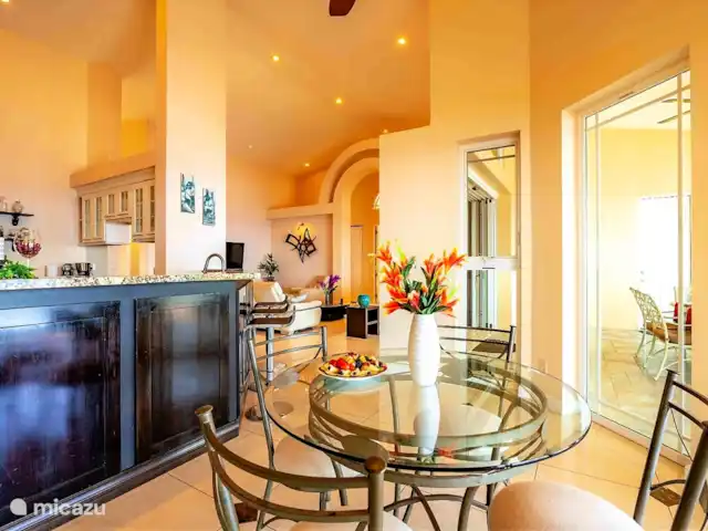 Villa Magic Time - Bord de mer | Curaçao, Banda Abou (ouest), Coral Estate, Rif St.Marie - villa Petite table de petit-déjeuner